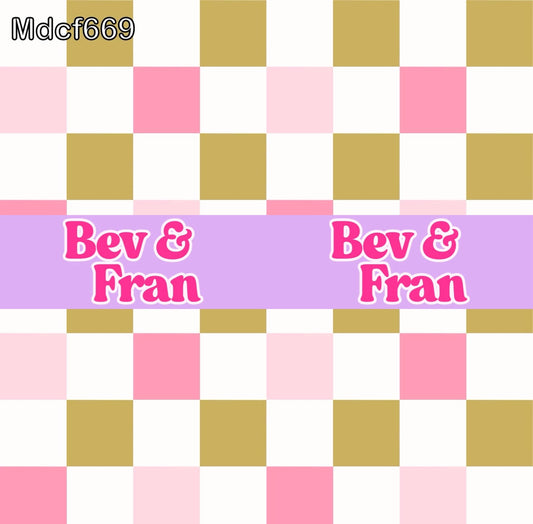 Checkered (Pink Grinch Coordinate)